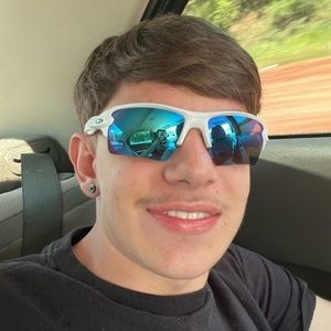 Meet your Posher, Gabriel